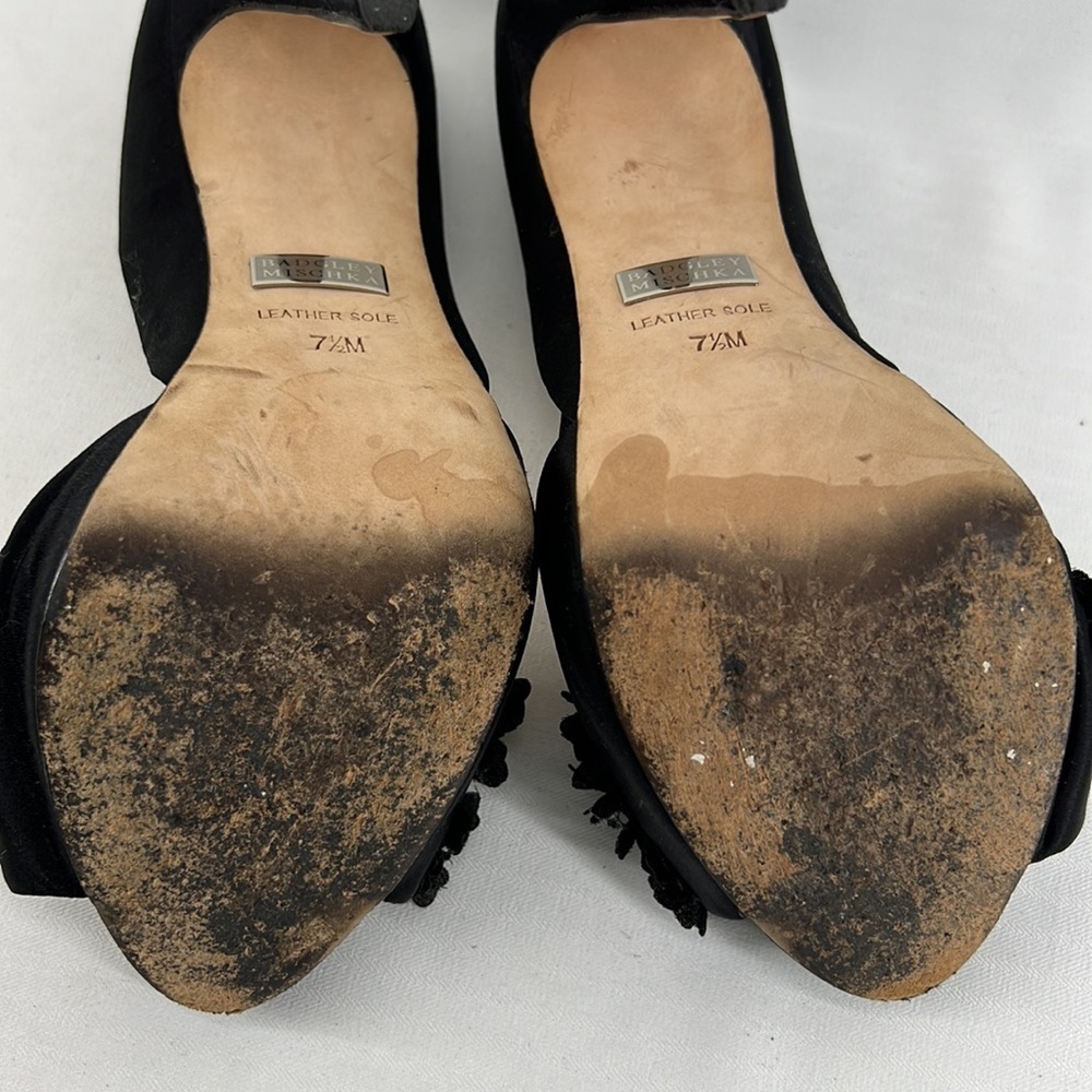 Badgley Mischka Heels​​​ - Picture 11 of 13